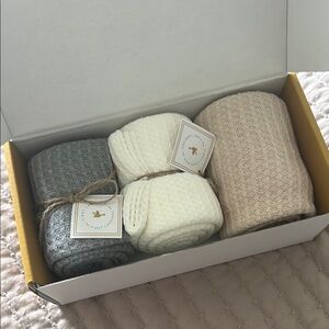 Cozy Knit Blanket Set in Gray, Cream, and Tan
